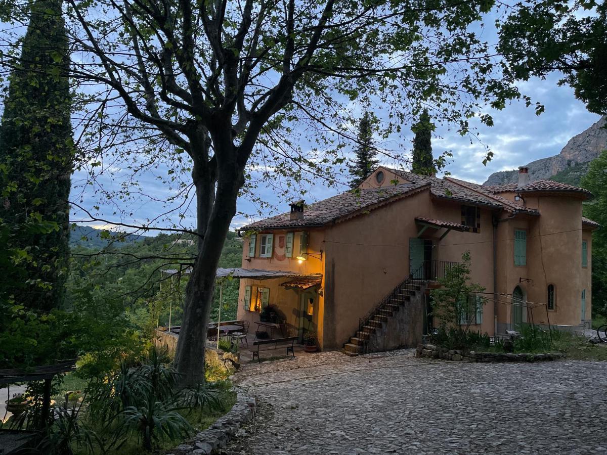 Domaine D'Angouire Hotel Moustiers-Sainte-Marie Exterior photo