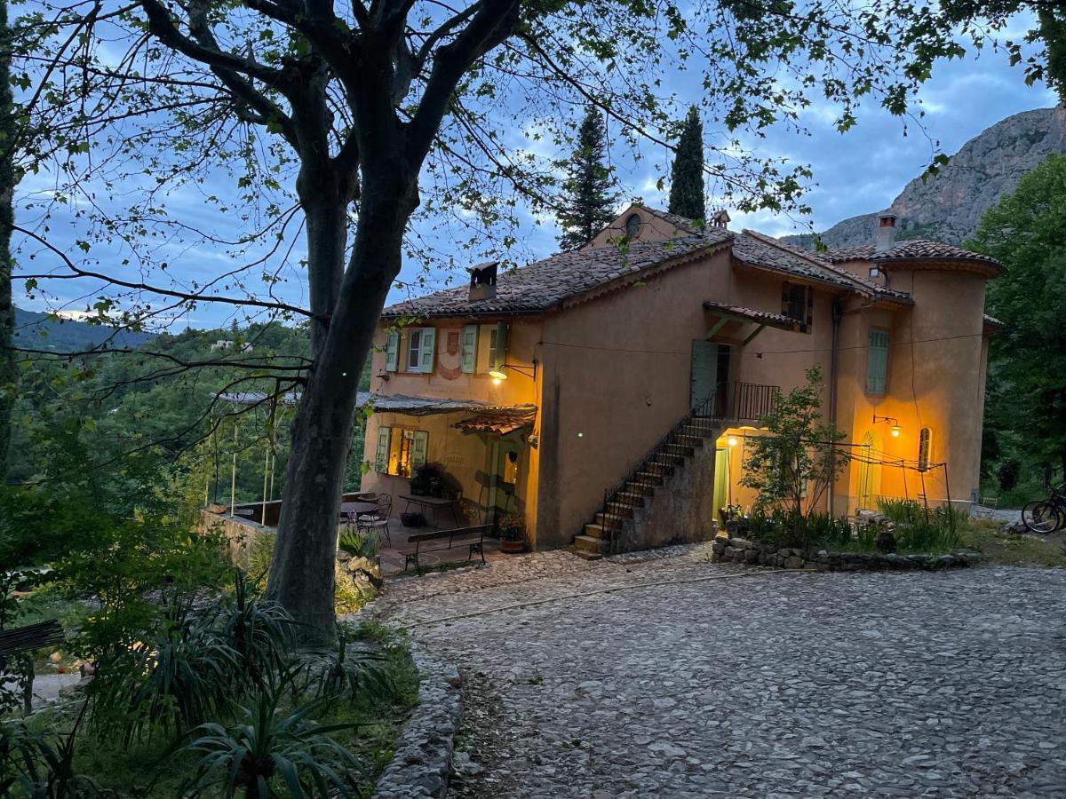 Domaine D'Angouire Hotel Moustiers-Sainte-Marie Exterior photo