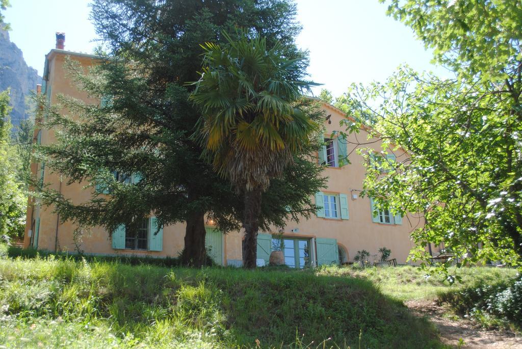 Domaine D'Angouire Hotel Moustiers-Sainte-Marie Exterior photo