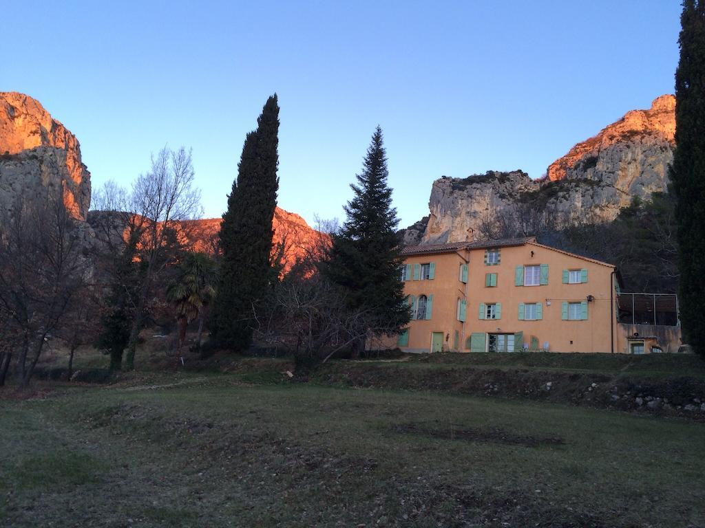 Domaine D'Angouire Hotel Moustiers-Sainte-Marie Exterior photo