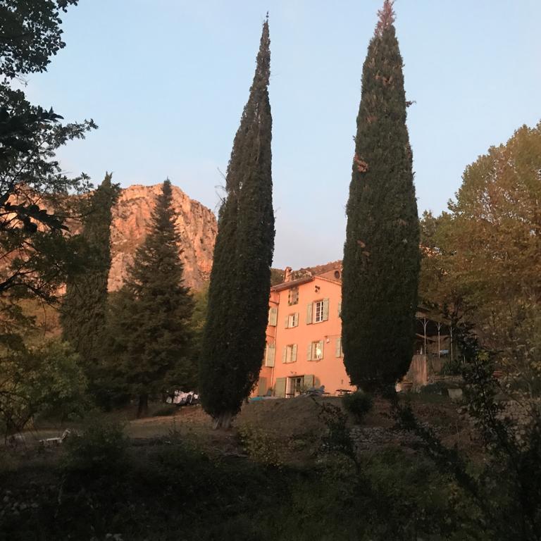 Domaine D'Angouire Hotel Moustiers-Sainte-Marie Exterior photo